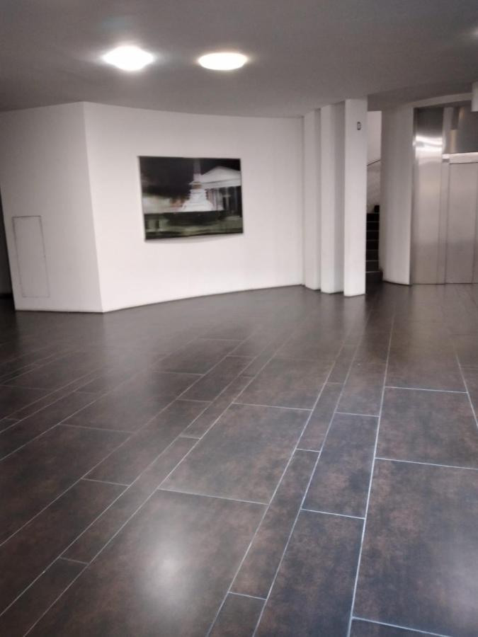 Rome 66 Apartments Bagian luar foto